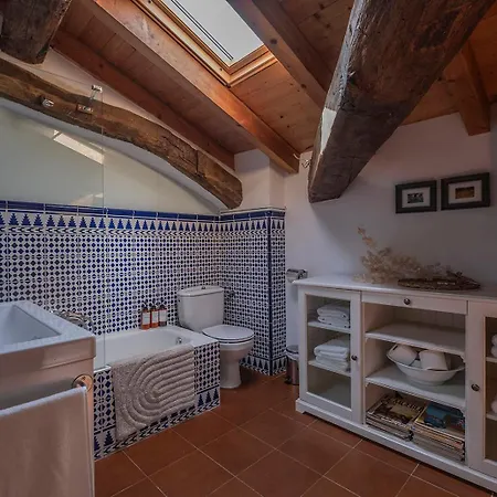 Biendella La Bella La Casa Entera