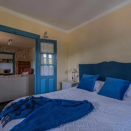 Biendella La Bella La Casa Entera *